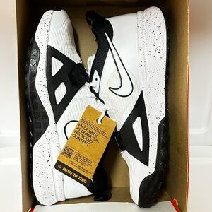 Nike Men’s White and Black Speckled Mid-Top Sneakers